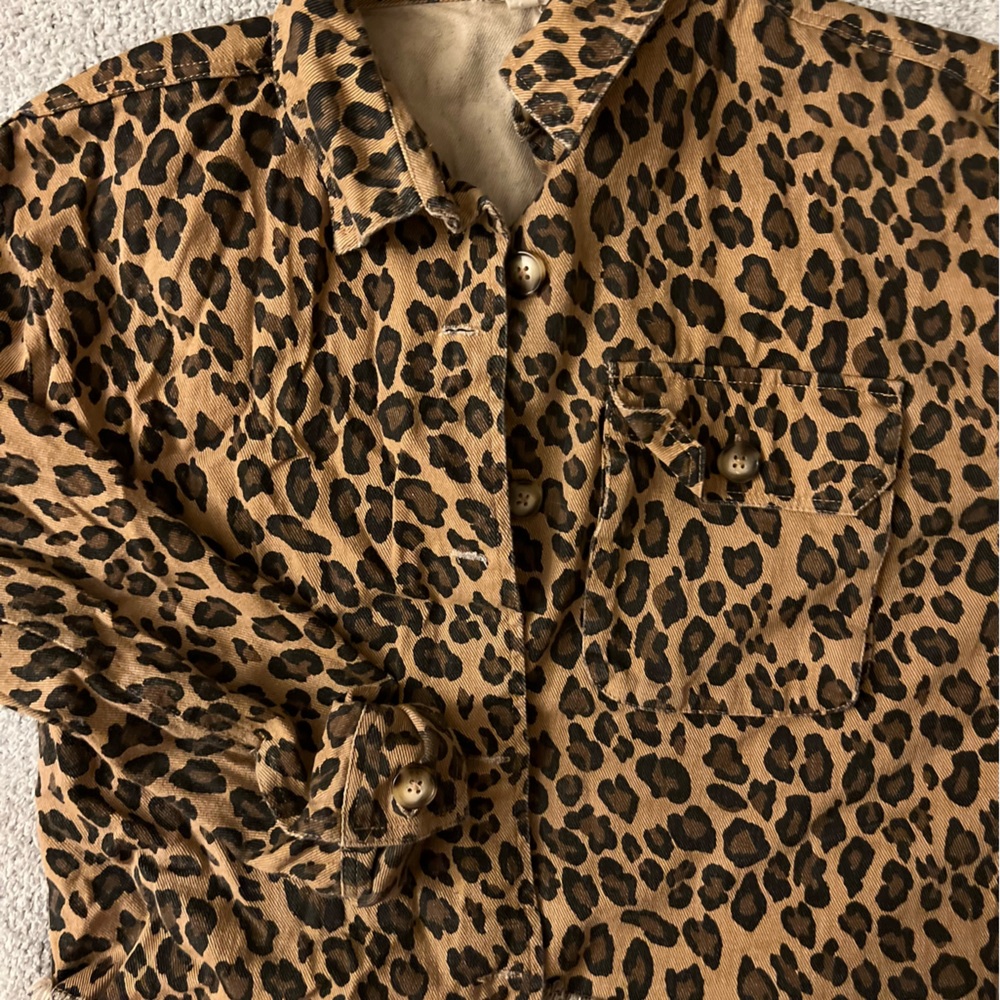 Eesome Leopard Print Denim Jacket